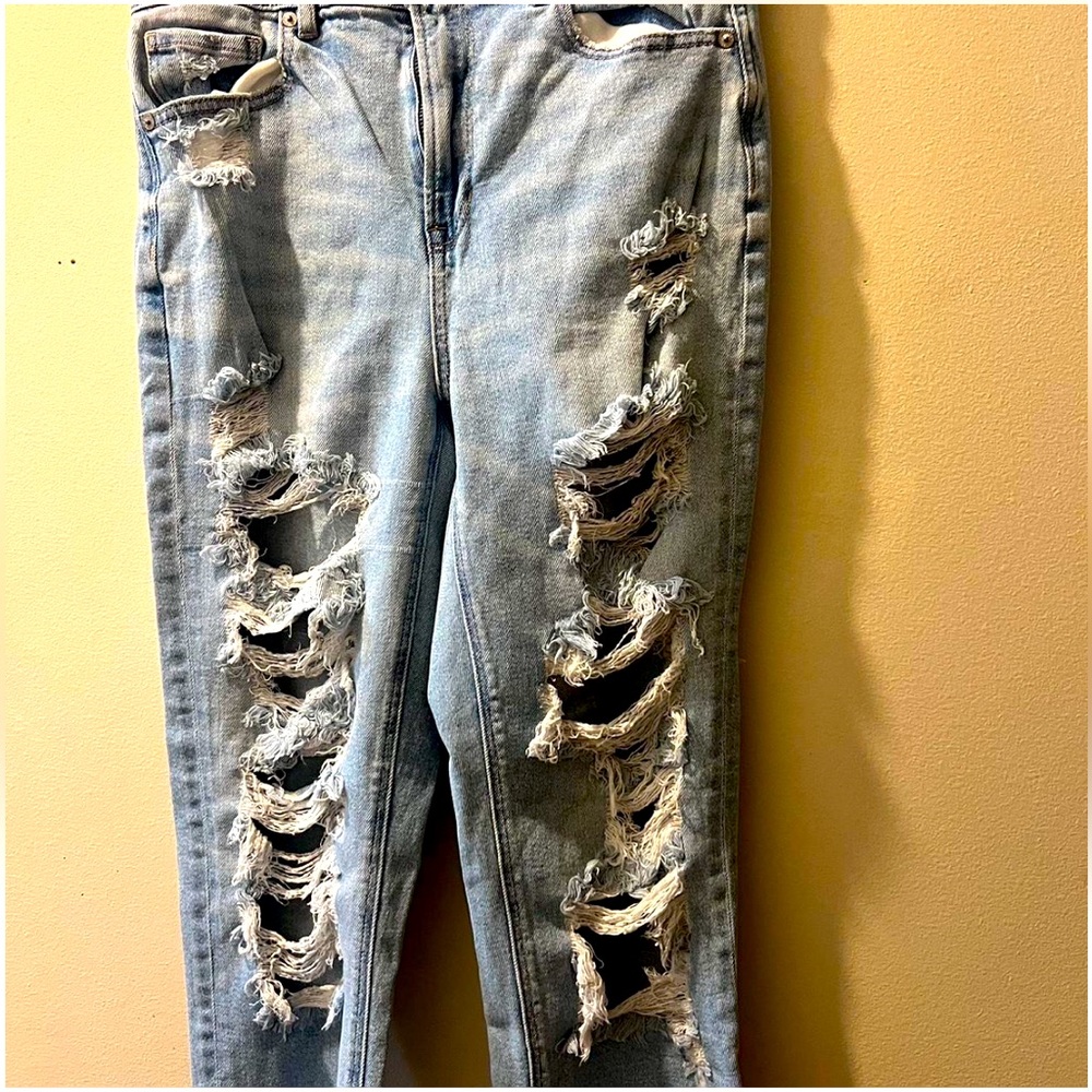 Ripped jeans